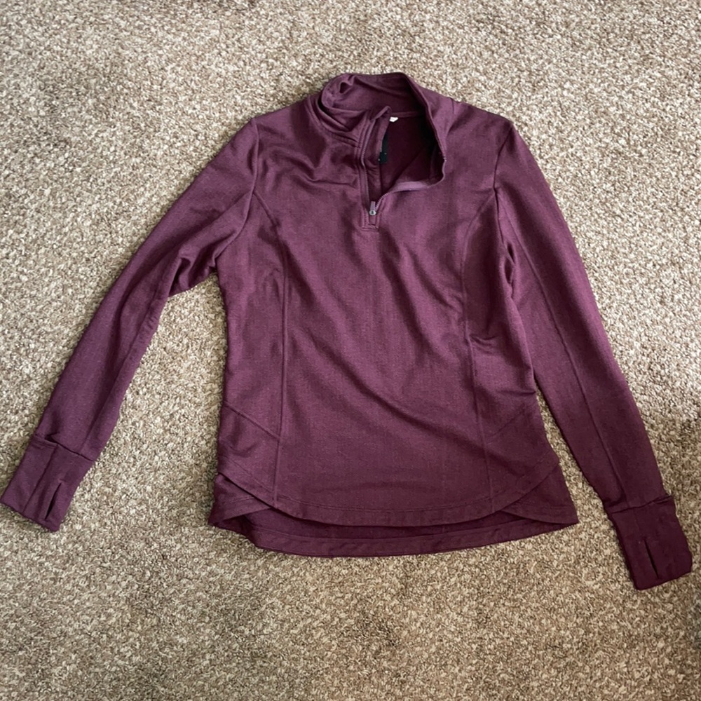 Mondetta Athleisure pull over Medium